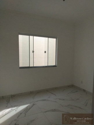 Imagem Sobrado com 2 Quartos à Venda, 85 m² em Areias - Camboriú Imagem Sobrado com 2 Quartos à Venda, 85 m² em Areias - Camboriú