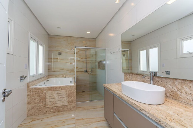 Imagem Casa com 3 Quartos à Venda, 200 m² em Estância Velha - Canoas Imagem Casa com 3 Quartos à Venda, 200 m² em Estância Velha - Canoas
