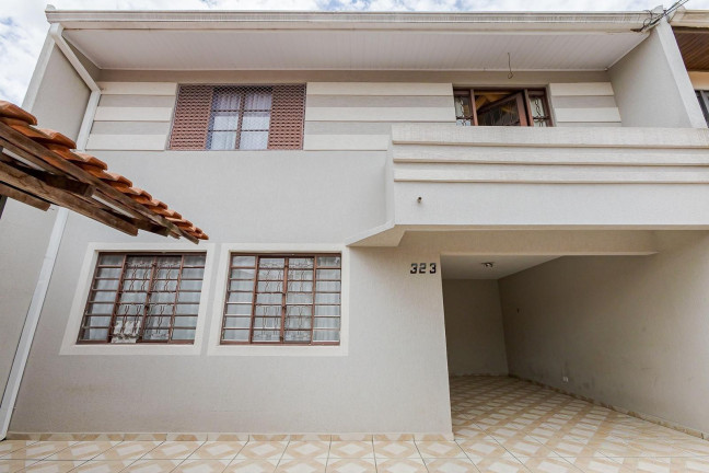 Imagem Sobrado com 3 Quartos à Venda, 114 m² em Guaira - Curitiba Imagem Sobrado com 3 Quartos à Venda, 114 m² em Guaira - Curitiba