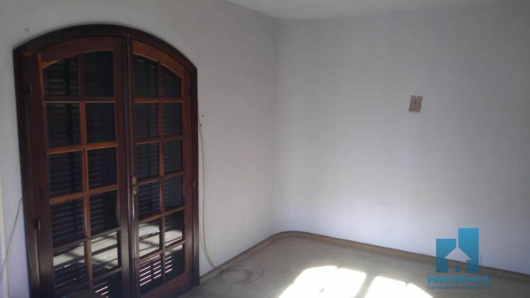 Imagem Casa com 6 Quartos à Venda, 416 m² em Oficinas - Ponta Grossa Imagem Casa com 6 Quartos à Venda, 416 m² em Oficinas - Ponta Grossa