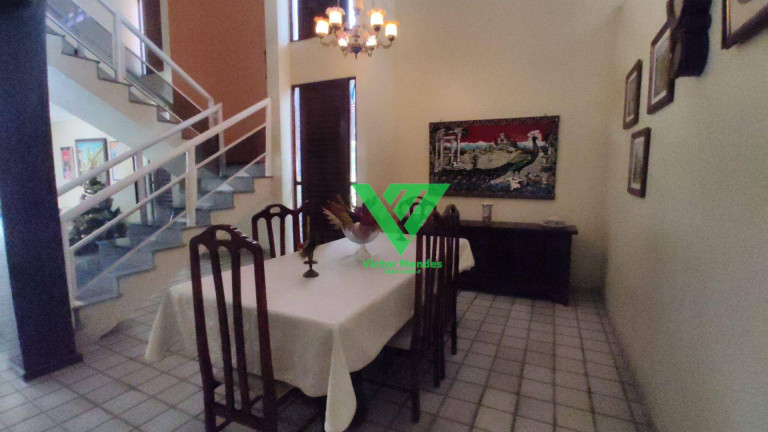 Imagem Casa com 5 Quartos à Venda, 390 m² em Manaíra - João Pessoa