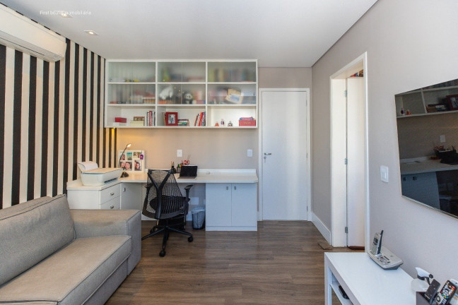 Imagem Apartamento com 3 Quartos à Venda, 190 m² em Moema - São Paulo