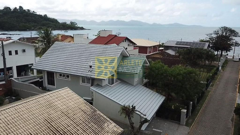 Imagem Casa com 3 Quartos à Venda, 440 m² em Centro - Porto Belo Imagem Casa com 3 Quartos à Venda, 440 m² em Centro - Porto Belo