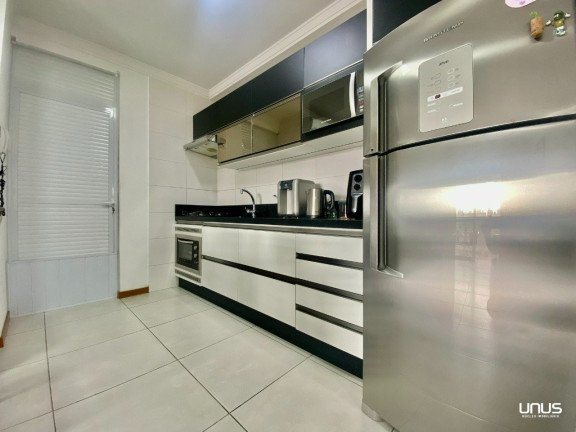 Imagem Apartamento com 3 Quartos à Venda, 130 m² em Barreiros - São José
