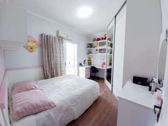 Imagem Casa com 3 Quartos à Venda, em Parque Da Matriz - Cachoeirinha Imagem Casa com 3 Quartos à Venda, em Parque Da Matriz - Cachoeirinha