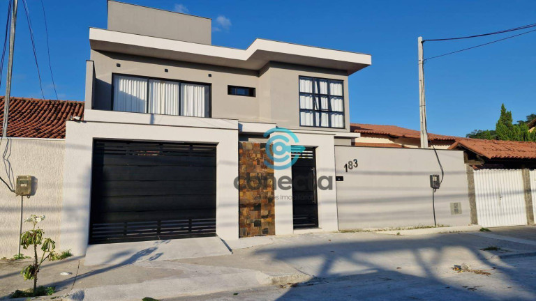 Casa com 3 Quartos à Venda, 263 m² em Santo Antônio - Niterói