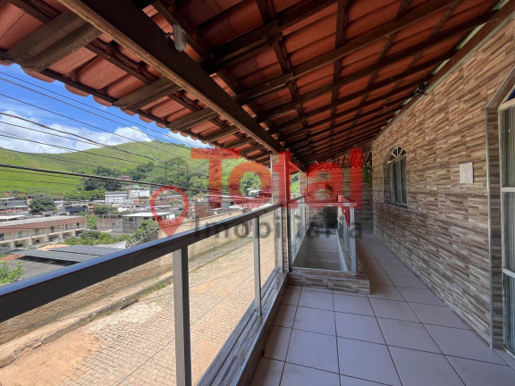 Casa com 4 Quartos à Venda, 360 m² em Caladinho - Coronel Fabriciano