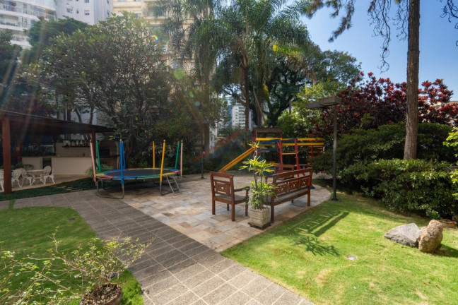 Imagem Imóvel com 3 Quartos à Venda, 128 m² em Cerqueira César - São Paulo Imagem Imóvel com 3 Quartos à Venda, 128 m² em Cerqueira César - São Paulo