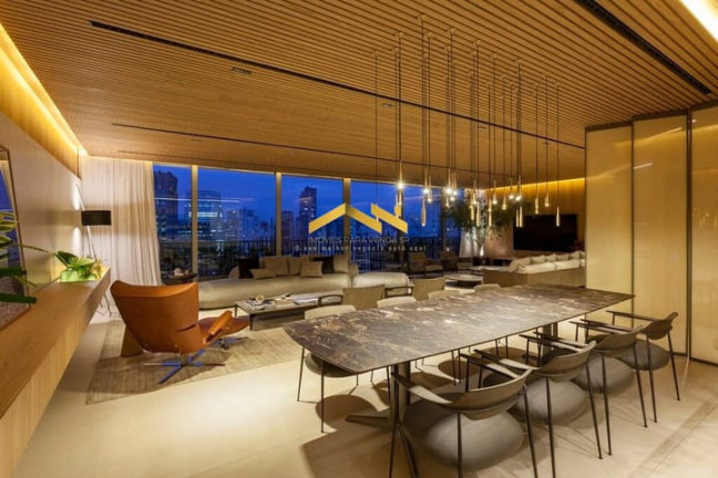 Imagem Apartamento com 4 Quartos à Venda, 542 m² em Itaim Bibi - São Paulo Imagem Apartamento com 4 Quartos à Venda, 542 m² em Itaim Bibi - São Paulo