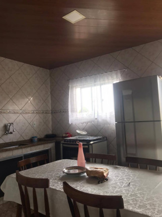 Imagem Casa com 3 Quartos à Venda, em Parque Residencial Solares - Nova Friburgo Imagem Casa com 3 Quartos à Venda, em Parque Residencial Solares - Nova Friburgo