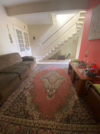 Imagem Sobrado com 4 Quartos à Venda, 145 m² em Parque Santo Antônio - Guarulhos Imagem Sobrado com 4 Quartos à Venda, 145 m² em Parque Santo Antônio - Guarulhos