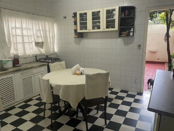 Imagem Casa com 3 Quartos à Venda, 280 m² em Judith - Londrina Imagem Casa com 3 Quartos à Venda, 280 m² em Judith - Londrina