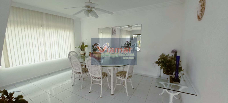 Imagem Casa com 4 Quartos para Temporada, 350 m² em Jardim Virgínia - Guarujá Imagem Casa com 4 Quartos para Temporada, 350 m² em Jardim Virgínia - Guarujá
