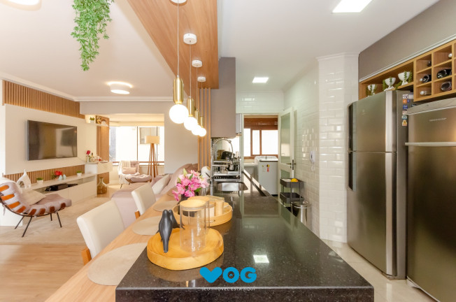 Imagem Imóvel com 3 Quartos à Venda, 127 m² em Petrópolis - Porto Alegre Imagem Imóvel com 3 Quartos à Venda, 127 m² em Petrópolis - Porto Alegre