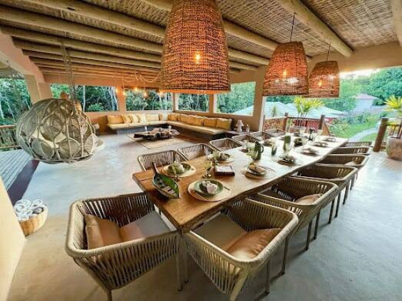 Imagem Casa com 5 Quartos à Venda, 1.600 m² em Trancoso - Porto Seguro Imagem Casa com 5 Quartos à Venda, 1.600 m² em Trancoso - Porto Seguro