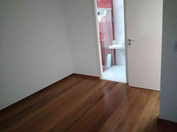 Imagem Casa com 4 Quartos à Venda, 245 m² em Aruã - Mogi Das Cruzes Imagem Casa com 4 Quartos à Venda, 245 m² em Aruã - Mogi Das Cruzes