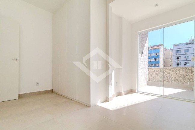 Imagem Apartamento com 3 Quartos à Venda, 135 m² em Copacabana - Rio De Janeiro Imagem Apartamento com 3 Quartos à Venda, 135 m² em Copacabana - Rio De Janeiro