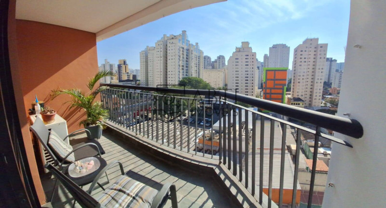 Imagem Apartamento com 3 Quartos à Venda, 110 m² em Moema - São Paulo Imagem Apartamento com 3 Quartos à Venda, 110 m² em Moema - São Paulo