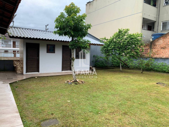 Imagem Casa com 3 Quartos à Venda, 111 m² em Cambiju - Itapoá Imagem Casa com 3 Quartos à Venda, 111 m² em Cambiju - Itapoá