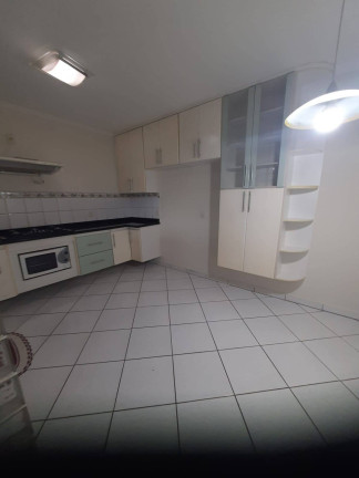 Imagem Casa com 2 Quartos para Alugar,  em Vila Josefina - Jundiaí