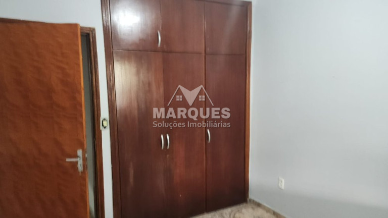 Imagem Casa com 3 Quartos à Venda, 129 m² em Jardim Adelaide - Hortolândia Imagem Casa com 3 Quartos à Venda, 129 m² em Jardim Adelaide - Hortolândia