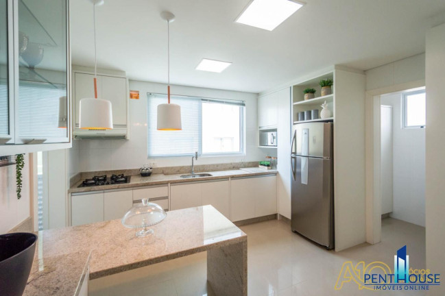 Apartamento com 3 Quartos à Venda, 139 m² em Centro - Balneário Camboriú