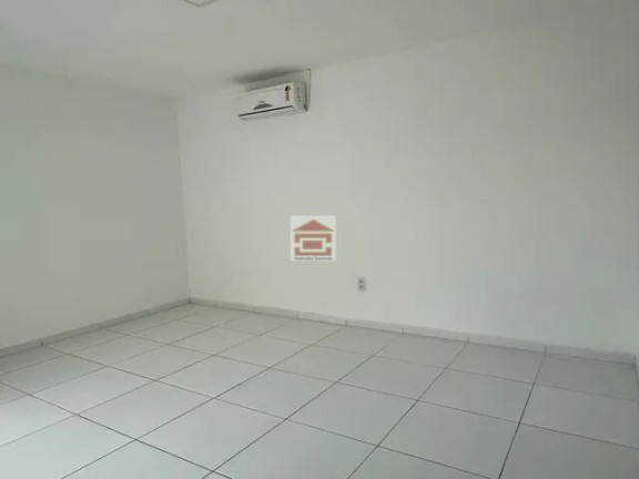 Imagem Casa com 3 Quartos à Venda, 250 m² Imagem Casa com 3 Quartos à Venda, 250 m²