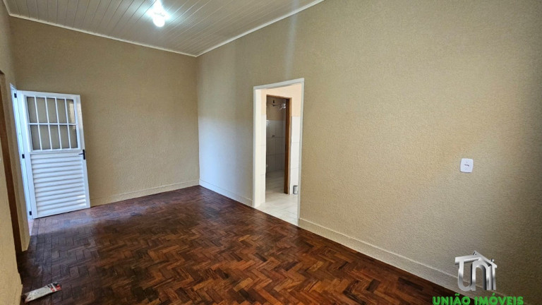 Imagem Casa com 2 Quartos para Alugar, 100 m² em Aparecida - Bragança Paulista Imagem Casa com 2 Quartos para Alugar, 100 m² em Aparecida - Bragança Paulista