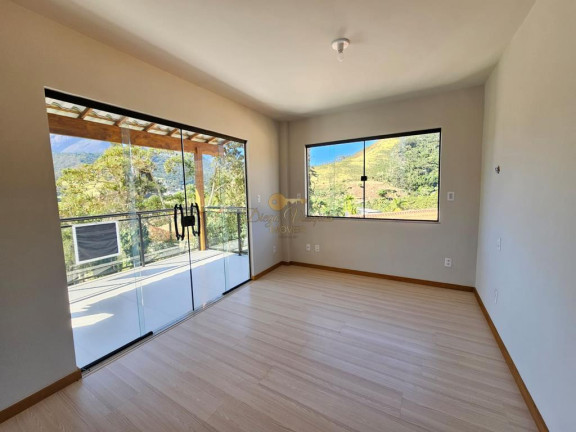 Imagem Casa com 3 Quartos à Venda, 200 m² em Vargem Grande - Teresópolis Imagem Casa com 3 Quartos à Venda, 200 m² em Vargem Grande - Teresópolis