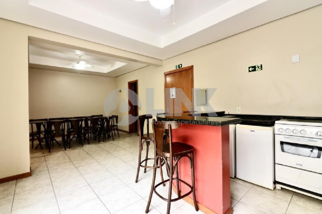 Imagem Apartamento com 3 Quartos à Venda, 148 m² em Petrópolis - Porto Alegre Imagem Apartamento com 3 Quartos à Venda, 148 m² em Petrópolis - Porto Alegre