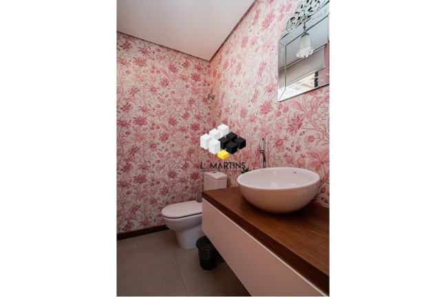 Imagem Casa com 2 Quartos à Venda, 318 m² em Medianeira - Porto Alegre Imagem Casa com 2 Quartos à Venda, 318 m² em Medianeira - Porto Alegre