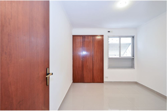 Imagem Imóvel com 3 Quartos à Venda, em Vila Uberabinha - São Paulo Imagem Imóvel com 3 Quartos à Venda, em Vila Uberabinha - São Paulo