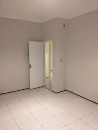 Imagem Casa com 3 Quartos para Alugar, 150 m² em Parquelândia - Fortaleza