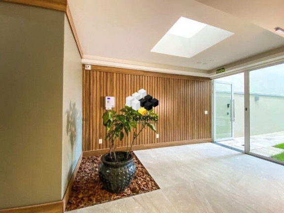 Imagem Apartamento com 2 Quartos à Venda, 61 m² em Menino Deus - Porto Alegre Imagem Apartamento com 2 Quartos à Venda, 61 m² em Menino Deus - Porto Alegre