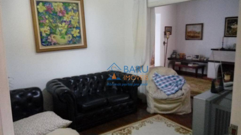 Imagem Casa com 3 Quartos à Venda, 300 m² em Pacaembu - São Paulo Imagem Casa com 3 Quartos à Venda, 300 m² em Pacaembu - São Paulo