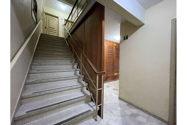 Imagem Apartamento com 3 Quartos à Venda, 100 m² em Moinhos De Vento - Porto Alegre