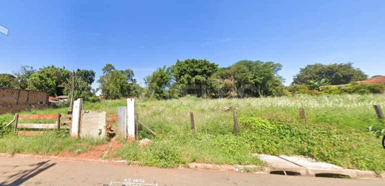 Imagem Terreno à Venda, 1.100 m² em Vila Mazzei - Itapetininga Imagem Terreno à Venda, 1.100 m² em Vila Mazzei - Itapetininga