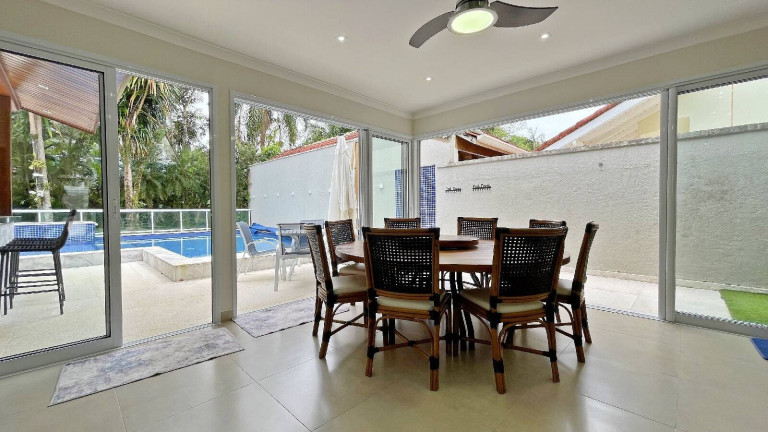 Imagem Casa com 6 Quartos à Venda, 270 m² em Riviera De São Lourenço - Bertioga Imagem Casa com 6 Quartos à Venda, 270 m² em Riviera De São Lourenço - Bertioga