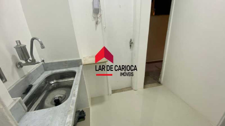Imagem Apartamento com 1 Quarto à Venda, 65 m² em Copacabana - Rio De Janeiro Imagem Apartamento com 1 Quarto à Venda, 65 m² em Copacabana - Rio De Janeiro