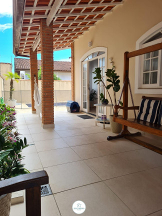 Imagem Casa com 3 Quartos à Venda, 180 m² em Balneário Três Marias - Peruíbe Imagem Casa com 3 Quartos à Venda, 180 m² em Balneário Três Marias - Peruíbe