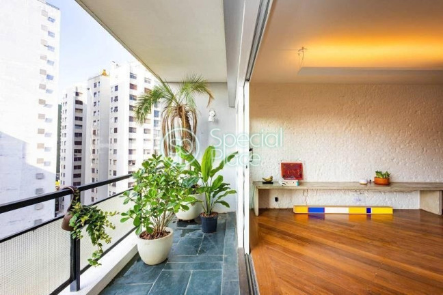 Imagem Apartamento com 3 Quartos à Venda, 227 m² em Higienópolis - São Paulo Imagem Apartamento com 3 Quartos à Venda, 227 m² em Higienópolis - São Paulo