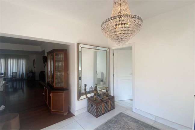 Imagem Casa com 4 Quartos à Venda, 485 m² em Vila De São Fernando - Cotia Imagem Casa com 4 Quartos à Venda, 485 m² em Vila De São Fernando - Cotia