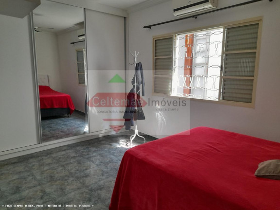Imagem Casa com 3 Quartos à Venda, 200 m² em Vila Aparecida - Taubaté Imagem Casa com 3 Quartos à Venda, 200 m² em Vila Aparecida - Taubaté