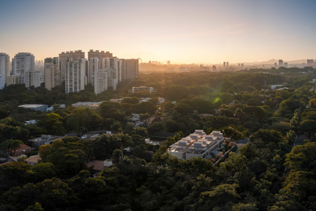 Imagem Casa com 4 Quartos à Venda, 978 m² em Alto De Pinheiros - São Paulo Imagem Casa com 4 Quartos à Venda, 978 m² em Alto De Pinheiros - São Paulo