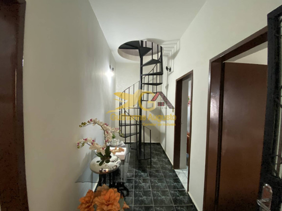 Imagem Casa com 3 Quartos à Venda, 210 m² em São José Operário - São João Del Rei Imagem Casa com 3 Quartos à Venda, 210 m² em São José Operário - São João Del Rei