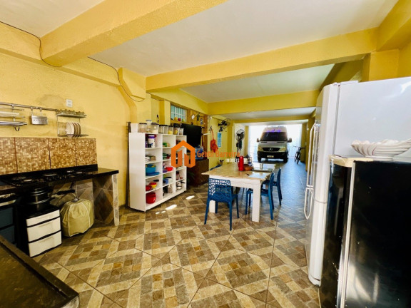 Imagem Casa com 5 Quartos à Venda, 332 m² em Passaré - Fortaleza Imagem Casa com 5 Quartos à Venda, 332 m² em Passaré - Fortaleza