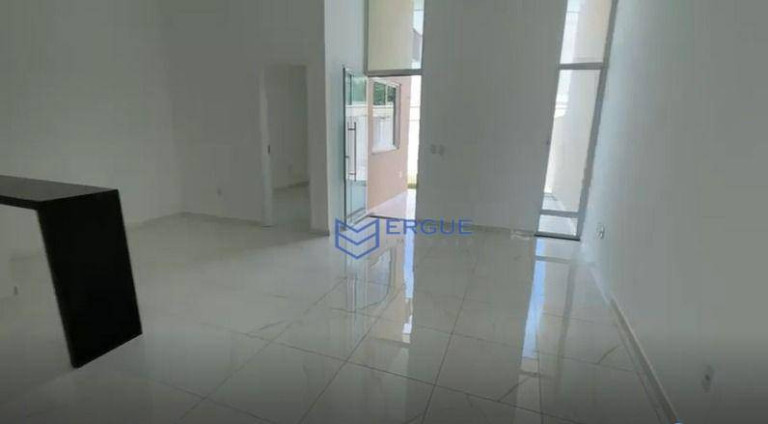 Imagem Casa com 3 Quartos à Venda, 180 m² em Parque Havaí - Eusébio
