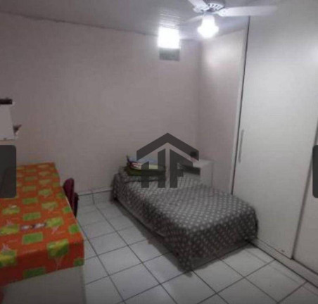 Imagem Casa com 5 Quartos à Venda, 246 m² em Monteiro - Recife Imagem Casa com 5 Quartos à Venda, 246 m² em Monteiro - Recife