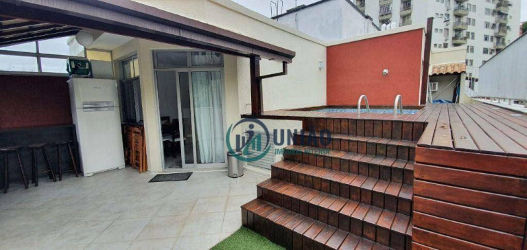 Imagem Cobertura com 3 Quartos à Venda, 180 m² em Ingá - Niterói