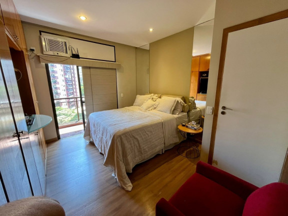 Imagem Apartamento com 4 Quartos à Venda, 169 m² em Barra Da Tijuca - Rio De Janeiro